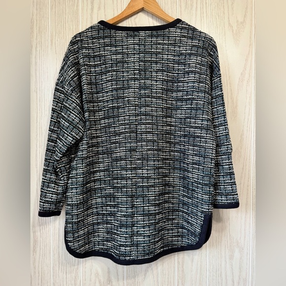 NWT Max Studio Textured Boucle Knit Pullover Top Black White MSRP $88 - Picture 3 of 3